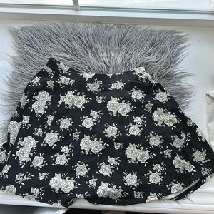 Size small floral print black skater mini skirt